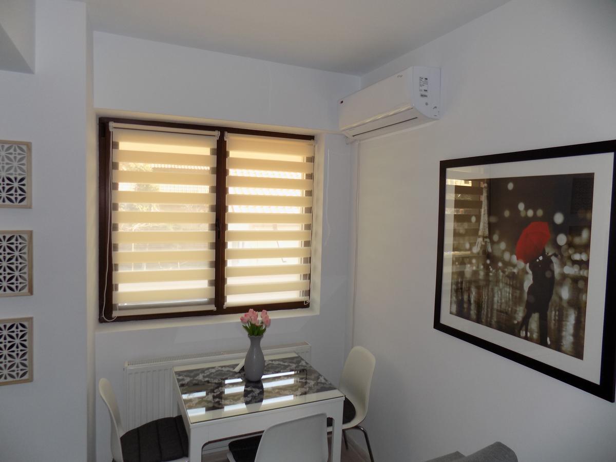 Rivera Apartments-Palasmall ยาช ภายนอก รูปภาพ
