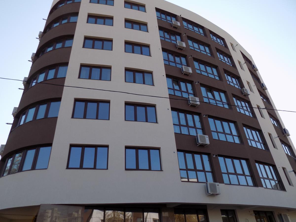 Rivera Apartments-Palasmall ยาช ภายนอก รูปภาพ